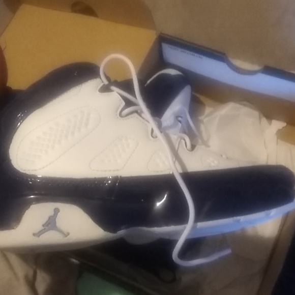 Brand new never been wore Jordan 9 retro(ps) - Picture 4 of 4
